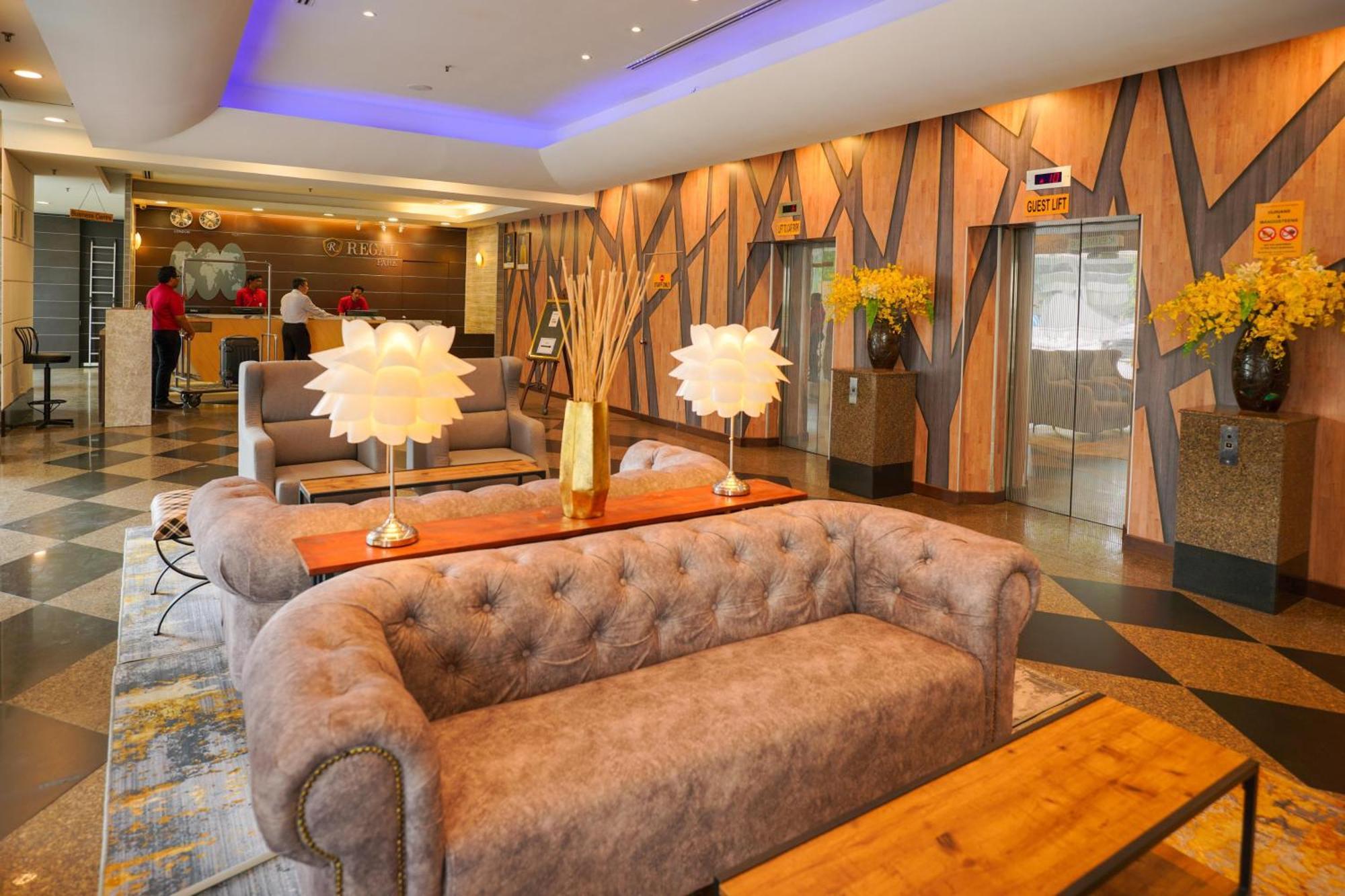 Regalpark Hotel Куала-Лумпур Экстерьер фото