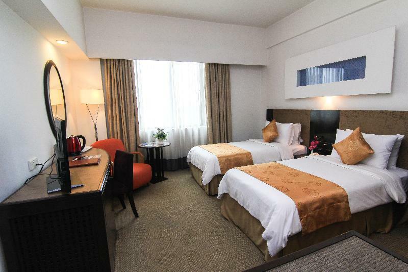 Regalpark Hotel Куала-Лумпур Экстерьер фото
